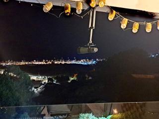 Lovely apartment close to everything with a view! - 7