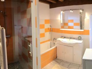 Gîte chaleureux à Sauvain avec jardins, activités familiales et spa en option - FR-1-496-94 - Sauvain - 3