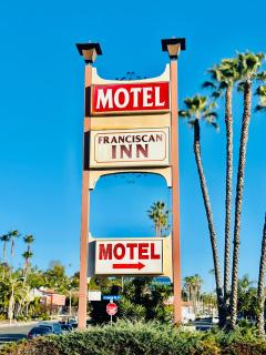 Franciscan Inn Motel - Vista - 9