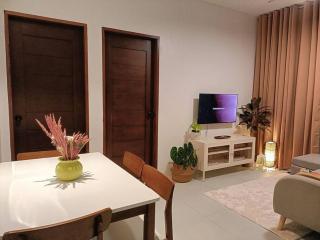 JD&S Apartments Unit 4 - 8