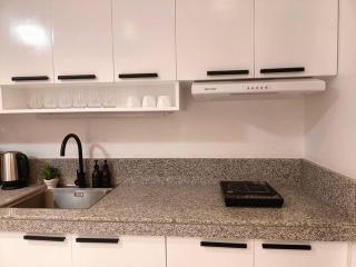 JD&S Apartments Unit 4 - 5