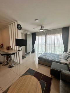 Modern Studio @Evo #4pax - 6