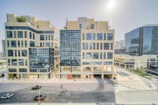 Dazzling Studio Apartment in Business Bay l City View - Dubai - 1
