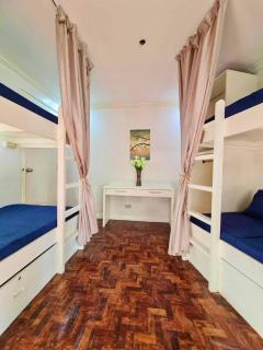 Cozy Condo Unit at Palm Towers - Manila - 7