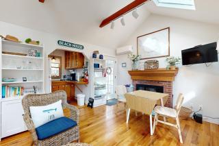 Cozy Escape on the Cape - Eastham - 4
