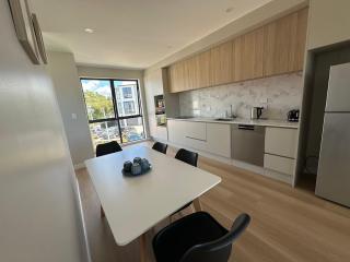 8 Ocean Rd - Auckland - 9