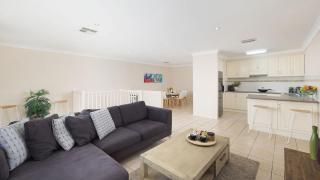 Tomaree Escape - Nelson Bay - 8