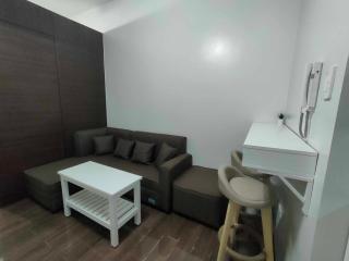 1 Bedroom with Balcony at Air Residences, Makati - Manila - 2