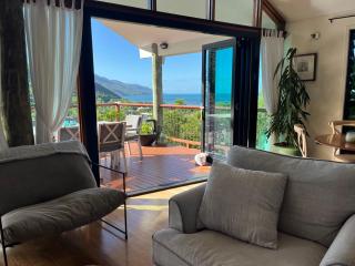 The Cowrie Shell, Hydeaway Bay - Hideaway Bay - 0
