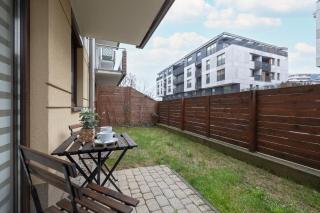 Apartment with Garden in Kraków by Noclegi Renters - 4