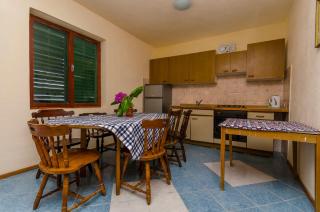Apartments Oaza - Stomorska - 8