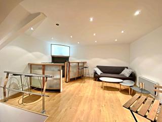 Beautiful 1-Bed Duplex Apartment in Beziers City - Béziers - 9