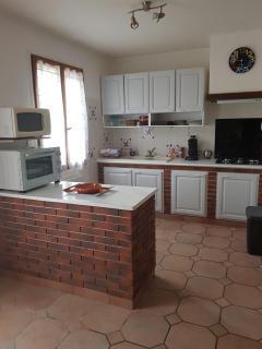 Maison dans un village calme - 2