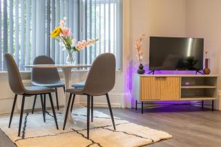 MARSH lux 2 - Manchester - 7
