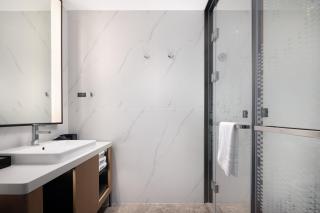 Hampton by Hilton Shenzhen Futian Huaqiangbei - 2