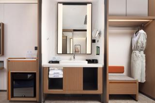 Hampton by Hilton Shenzhen Futian Huaqiangbei - 1