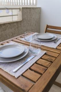 Creative 1br Pool view Apt with covered parking - Livadhia - 8