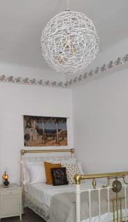 Traditional house inside Filoti, Naxos - Filótion - 0
