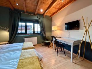 Casa Bolboreta by Unusual Hotels - Palas de Rei - 9
