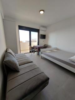 Top Apartments - Dobra Voda - 3