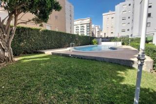 Apartamento con piscina. Playa Gandia - Los Mártires - 4