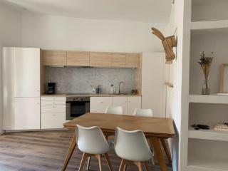 Le Bohème - Center balcony and air conditioning! - 4