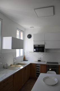 Maison chaleureuse avec grande terrasse - Nîmes - 9