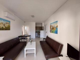 Hilltop Gardens Hotel Apartments - Paphos - 7