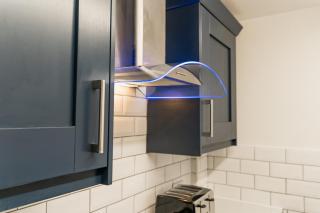 Stylish 3 bed home near central Chester - sleeps 6 - 9