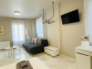 Luxury Studio in Historical Center, Syntagma-Plaka - Athen - 4