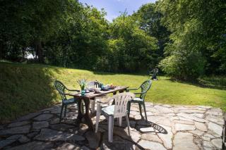 Garden Cottage Newcastle Emlyn - 8