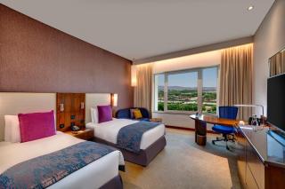 Crowne Plaza Muscat OCEC by IHG - 1