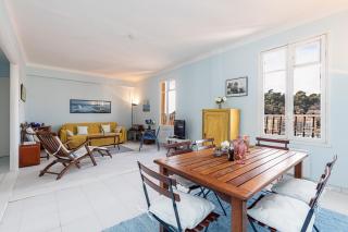 Extraordinary View on Port and Castle Hill - 1 Bdr & Parking - Nice - 8