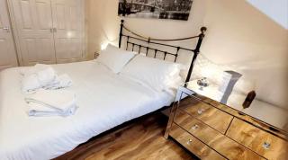 Apartment 4 - striking, 2 bedroom luxury apartment - close to town, mainline rail & theatre - Darlington - 8