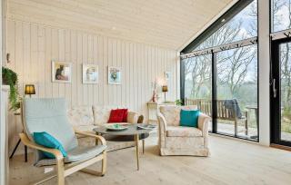 Nice Home In Ejstrupholm With Kitchen - 8