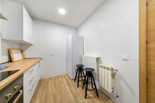 1Bedroom 1bathroom furnished - Rios Rosas - equipped in business area - MintyStay - 5