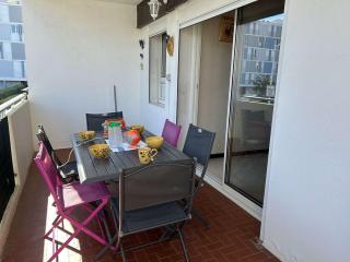 Appartement familial proche plage avec parking, climatisation et balcons - 6 couchages - FR-1-250-70 - Le Grau-du-Roi - 8