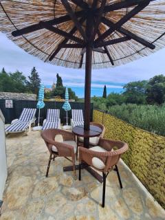 Brač Island Holiday Home With Pool And Sea View - Supetar - 3