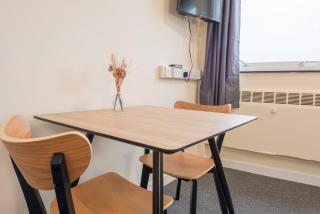 Superior En-suite Apartment 6 - Plymouth - 4