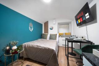 Secret Budget Studio Oasis - Prague - 0