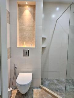 Ramada Batumi 2 bedroom apartment - Batoemi - 2