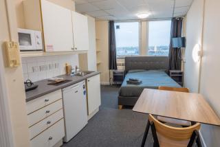 Standard En-suite Apartment 2 - Plymouth - 8