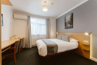 Star Hotel - 9