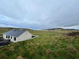 Hughie's Farm Cottage - 8