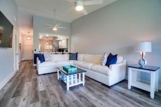 Luxury 2 bed and 2bath Lakefront Condo Near IMG and Anna Maria Island - Bradenton - 6