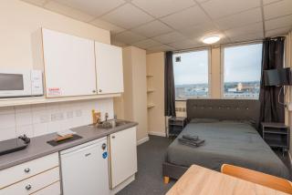 Standard En-suite Apartment 4 - Plymouth - 2