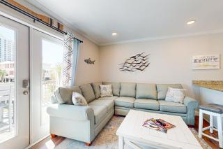 The Sand & Surf Beach House A - Gulf Shores - 2