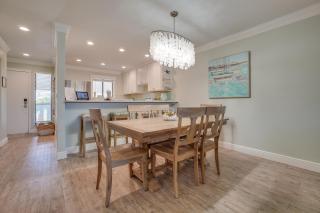 Runaway Bay 201 - New Vacation Rental Fully Refurbished 2018 - Bradenton Beach - 4
