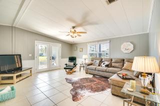 North Fort Myers Golf Retreat with Patio and View! - North Fort Myers - 9