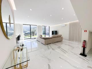 Villa Montana - São Vicente - 9